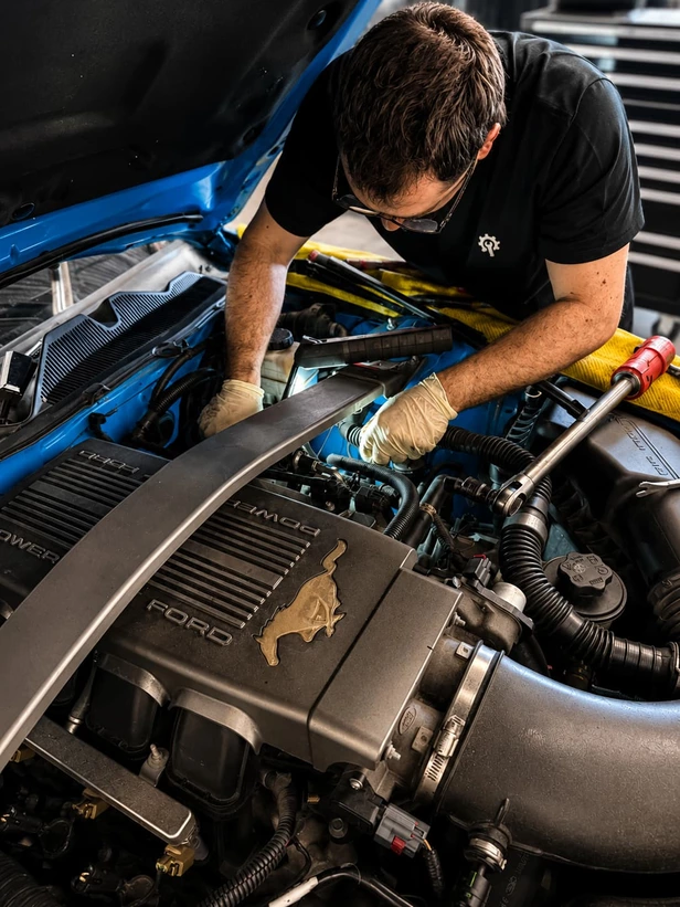 Car Fix Novi in Novi, MI (3)