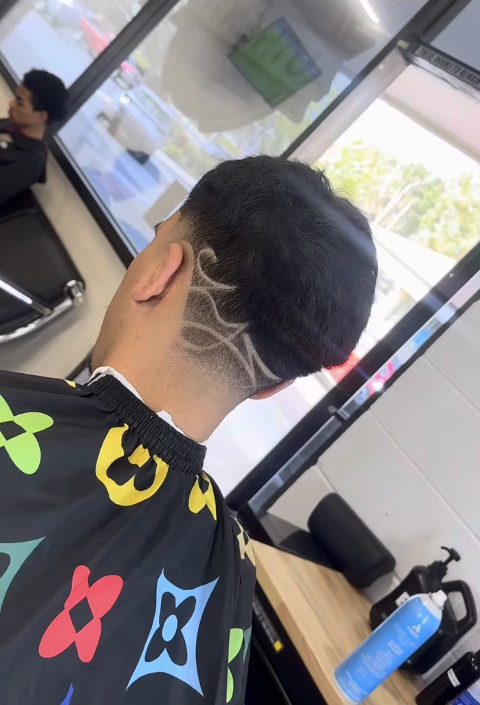 Authentic Kuts in Bakersfield, CA (6)