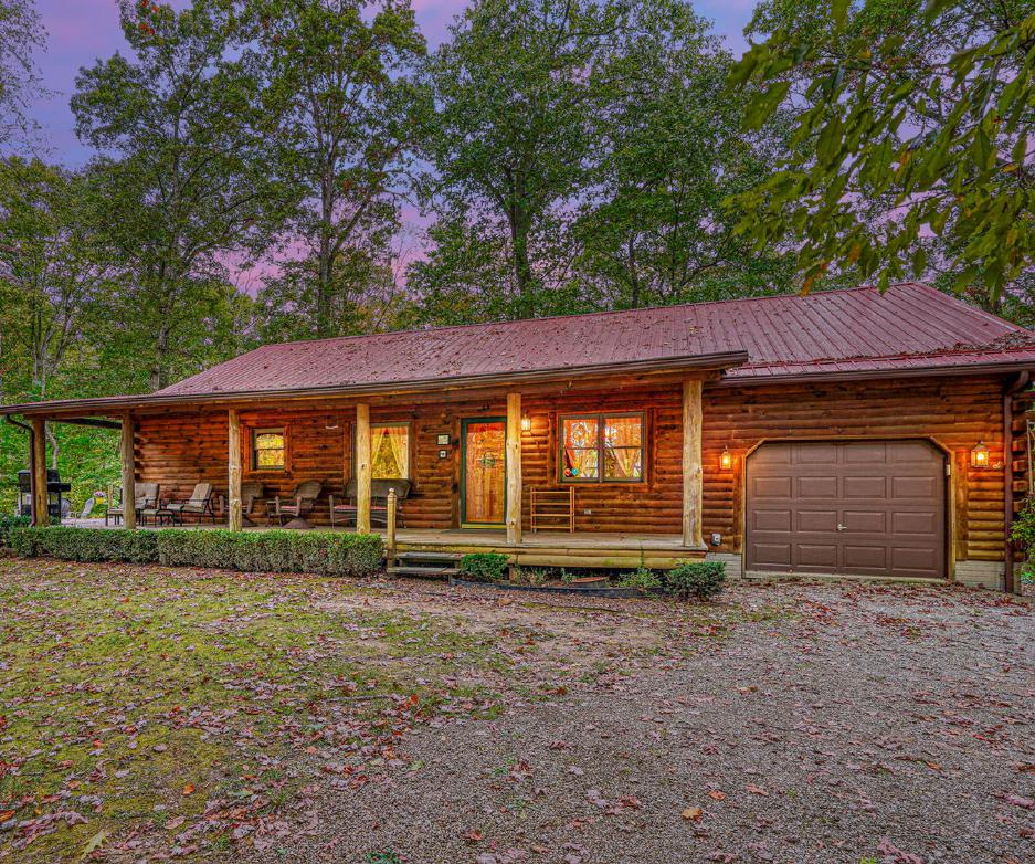 Cabins By the Caves in Logan, OH (2)