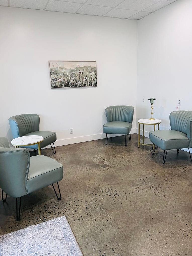 Hot Heads Salon Spa & Boutique in Hazlehurst, GA (6)