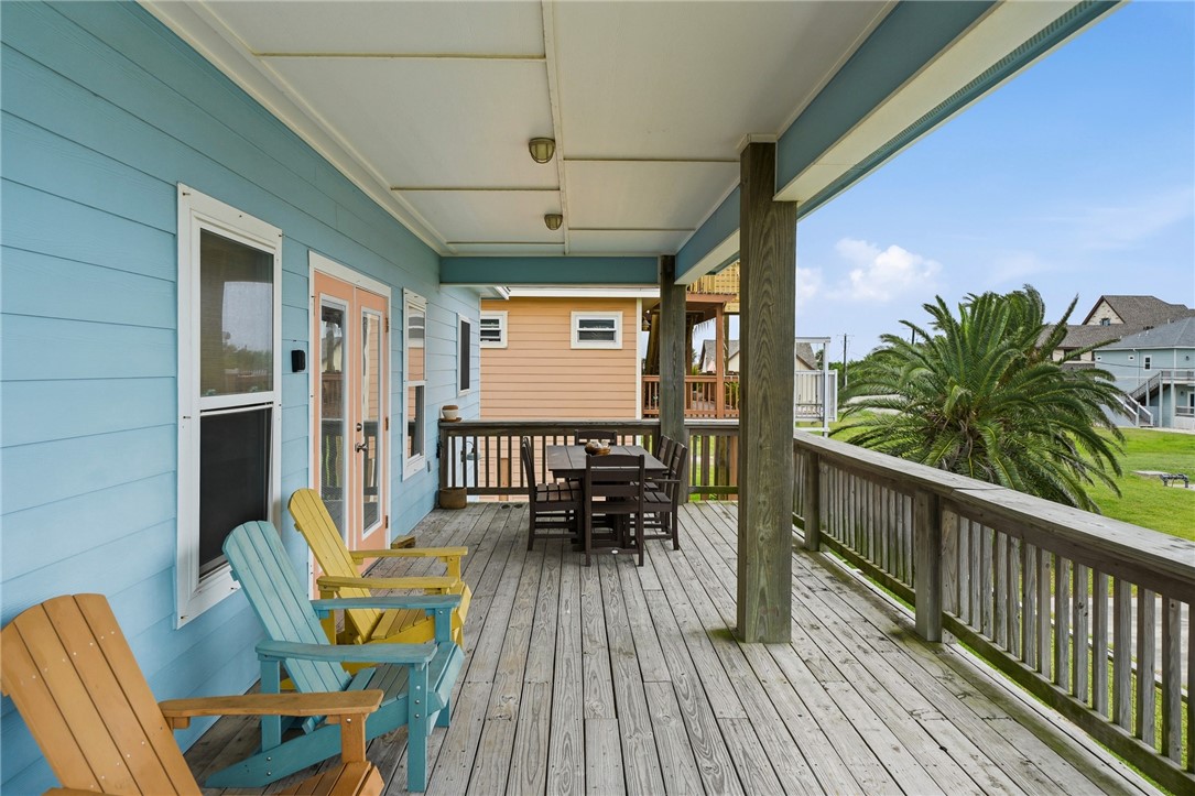 Michelle Eoff-Griffin in Port Aransas, TX (5)