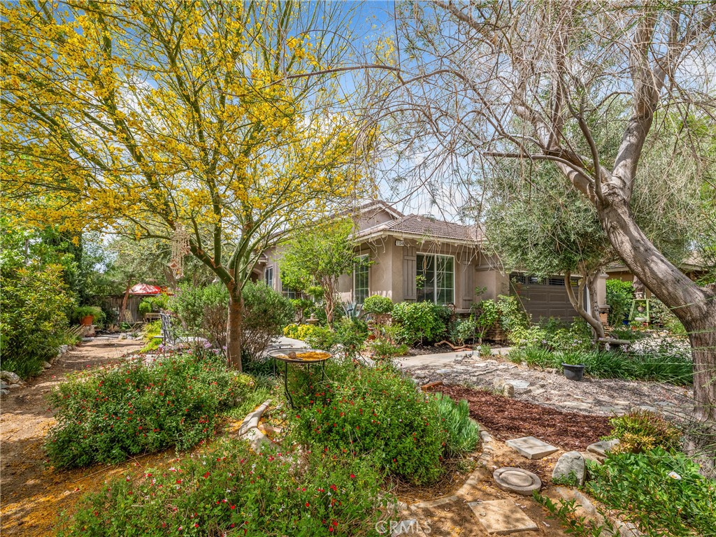 Gina Schene, REALTOR | First Team Real Estate in Victorville, CA