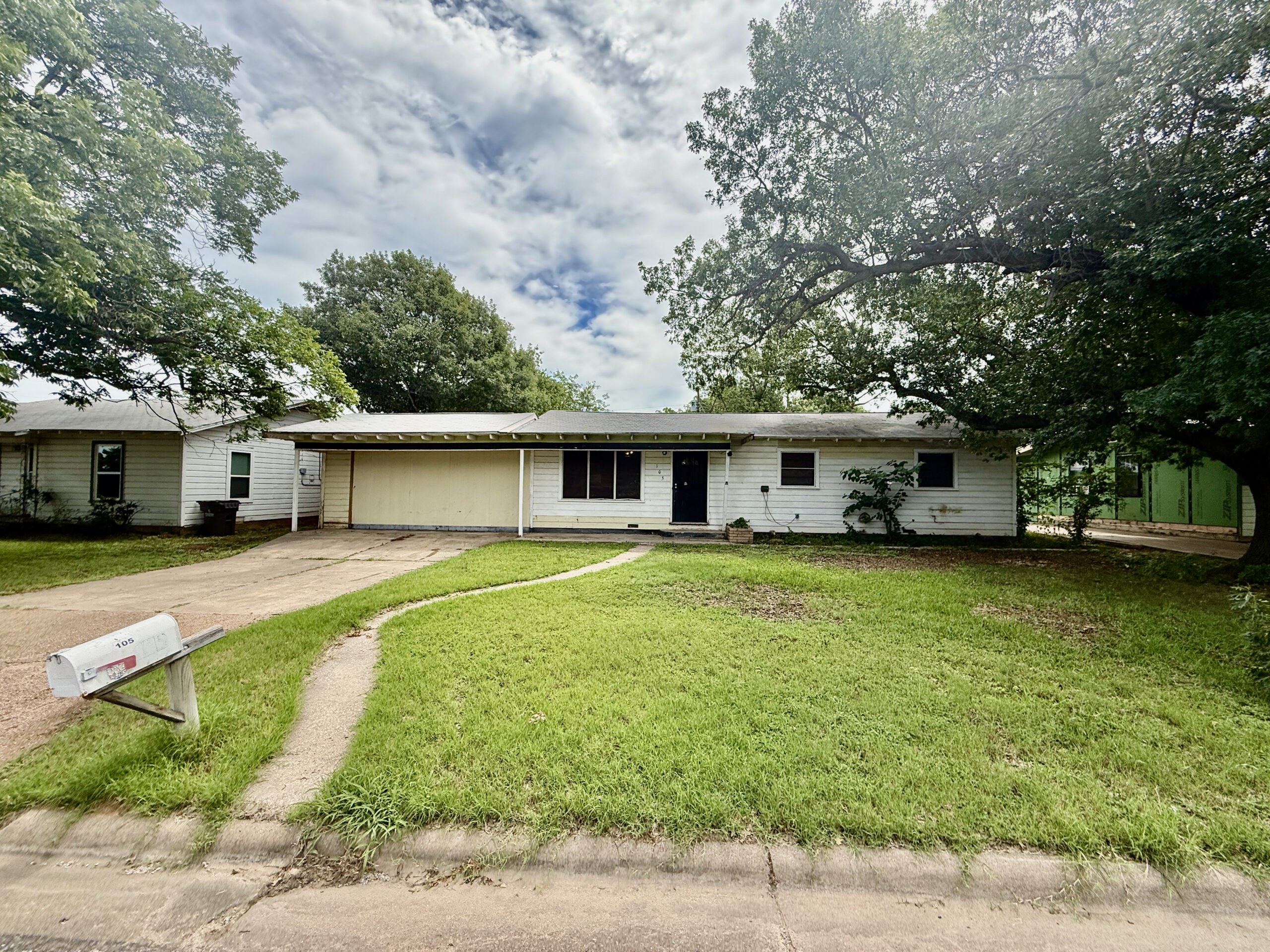 Drennan Realty in Graham, TX