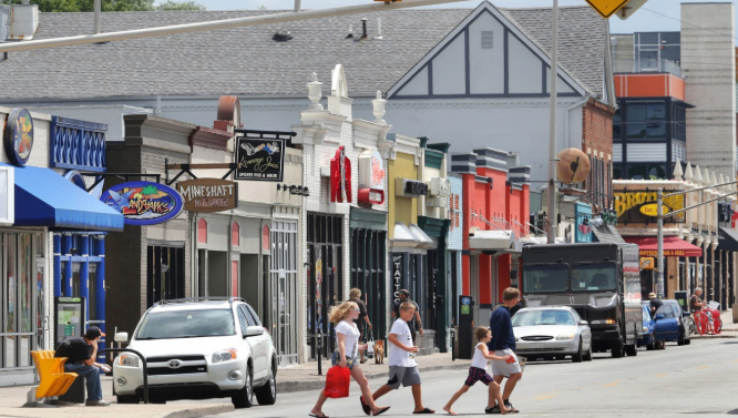 West & Main Real Estate in Speedway, IN (5)
