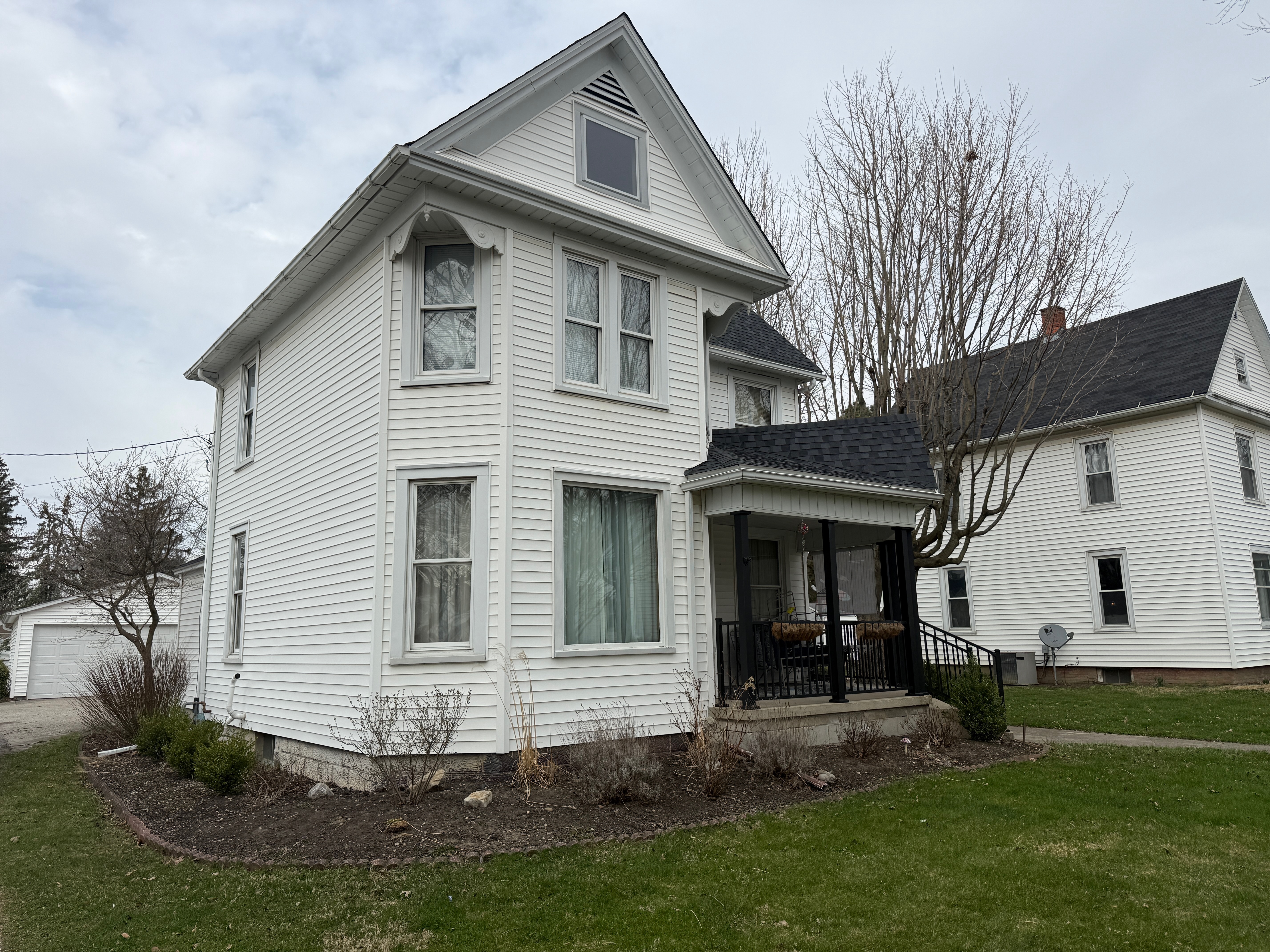United Country Walton Realty & Auction Co llc in Upper Sandusky, OH