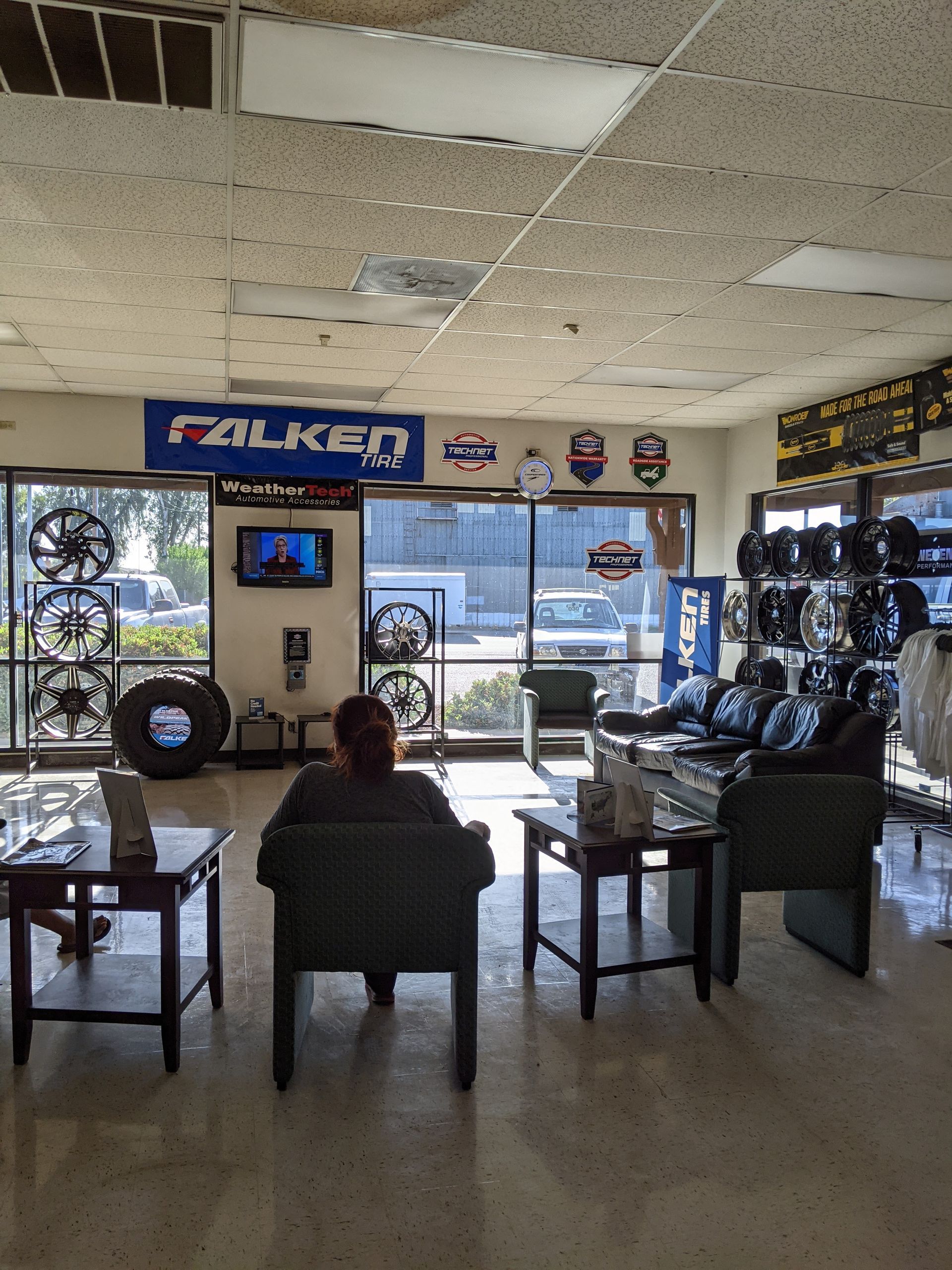 Lemoore Tire and Auto in Lemoore, CA (2)