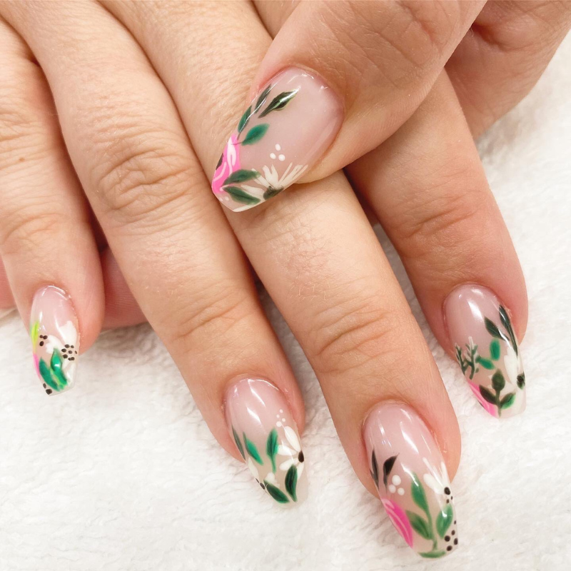 Pampered Nails in Louisville, KY