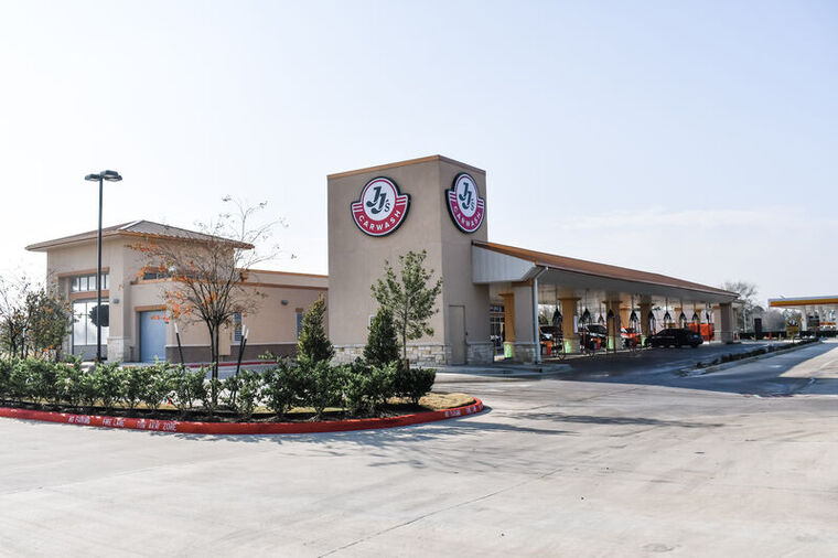 JJ’s Car Wash - Dickinson in Dickinson, TX (5)