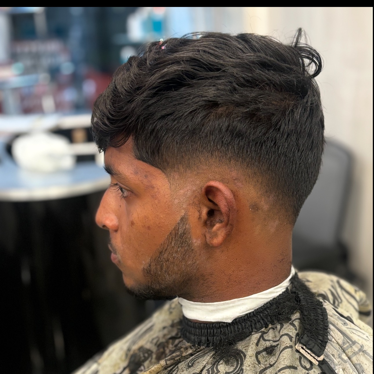 Tai Lorenz Cuts in Miami Beach, FL (3)