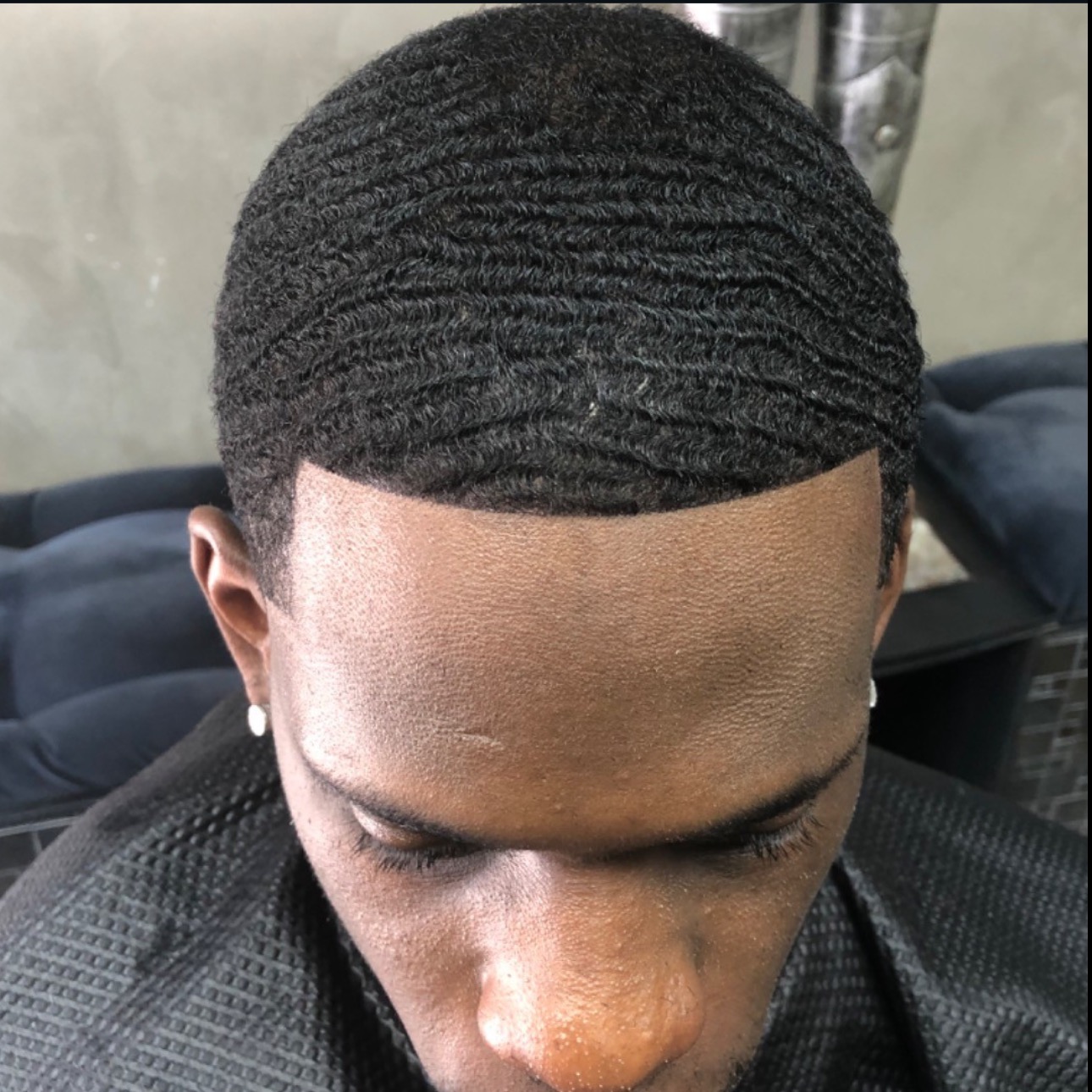 Tai Lorenz Cuts in Miami Beach, FL (5)