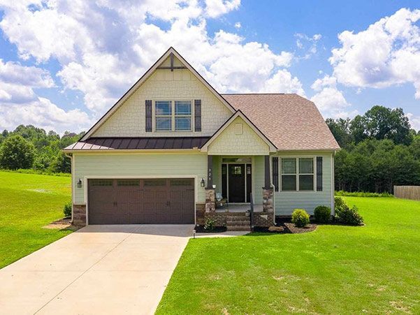Amanda Braghirol at Upstate Experts Realty in Duncan, SC (4)