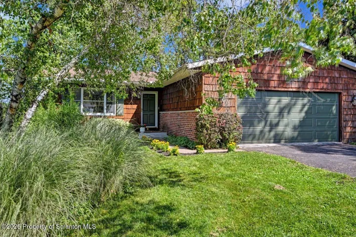 Realty Network Group Real Estate Agency in Clarks Summit, PA