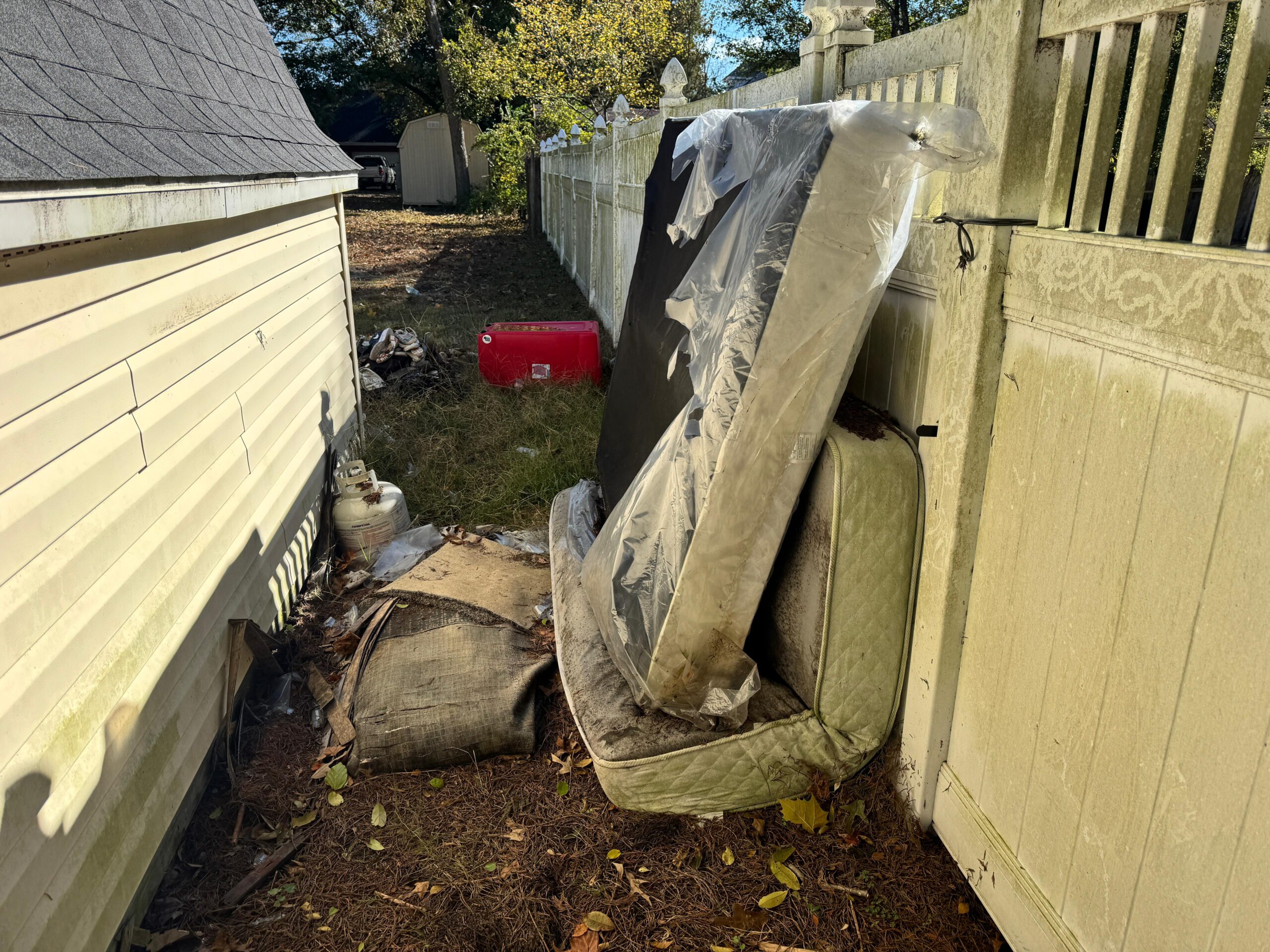 Insta Junk Removal & Demolition in Salisbury, MD (2)