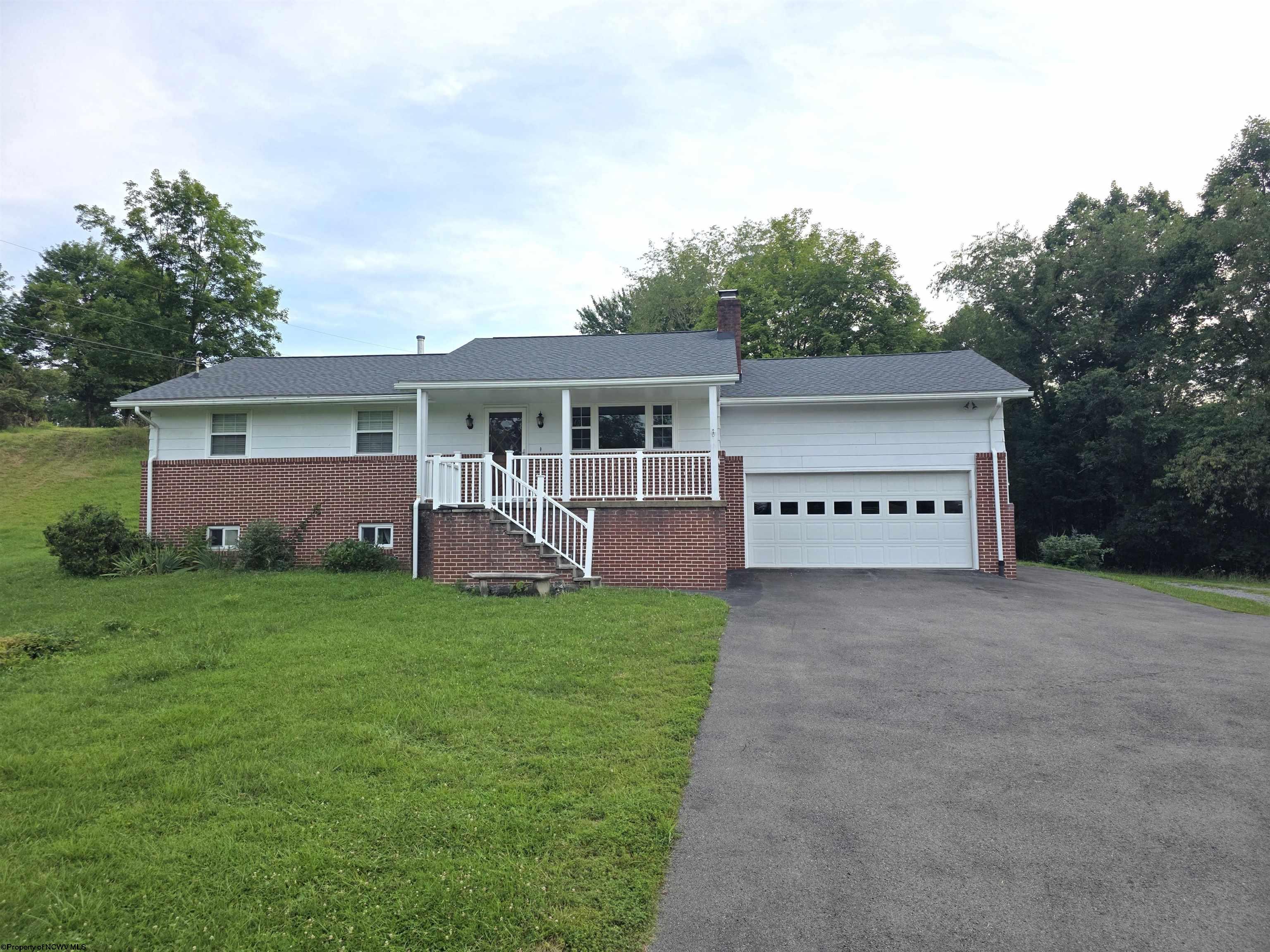 Realtor DG. Finamore & Associates in White Hall, WV (2)