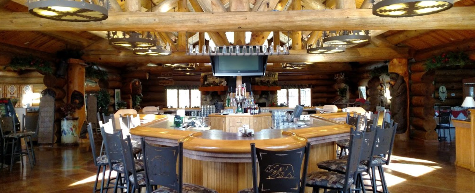 The Log Den in Egg Harbor, WI (2)