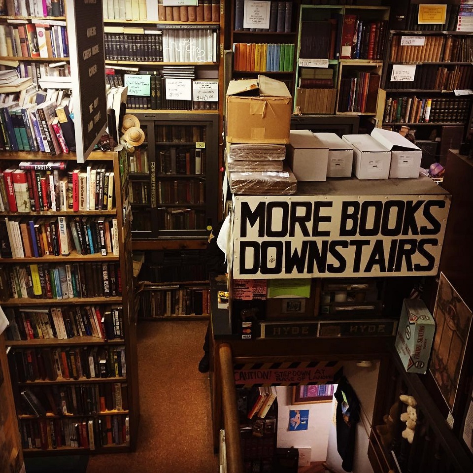 Hyde Brothers Booksellers in Fort Wayne, IN (4)