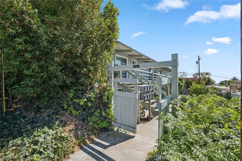 Livel Real Estate | Meital Taub Luxury Group in Laguna Beach, CA (6)