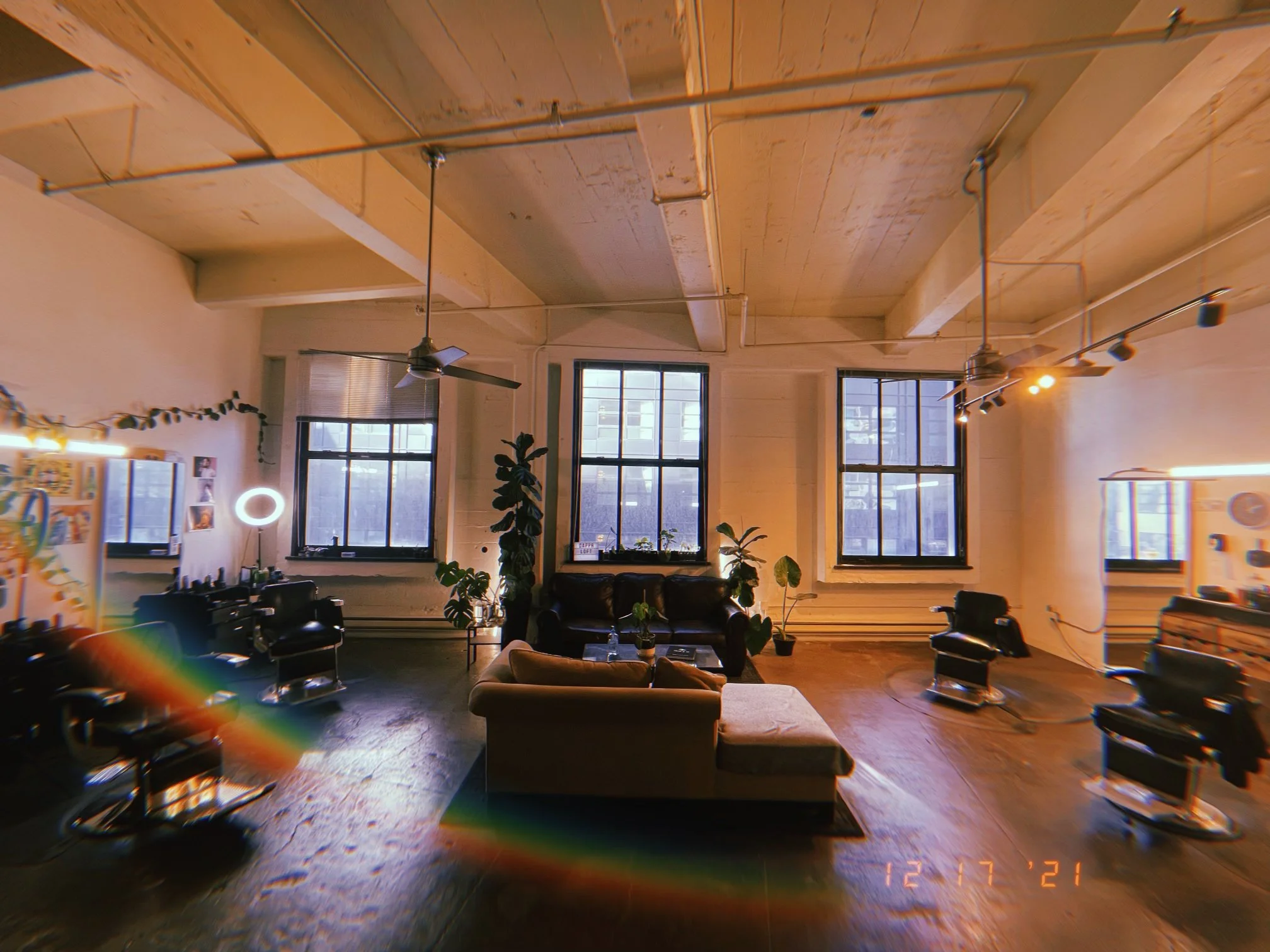 DapprDan’s BarberLoft in Oakland, CA (5)