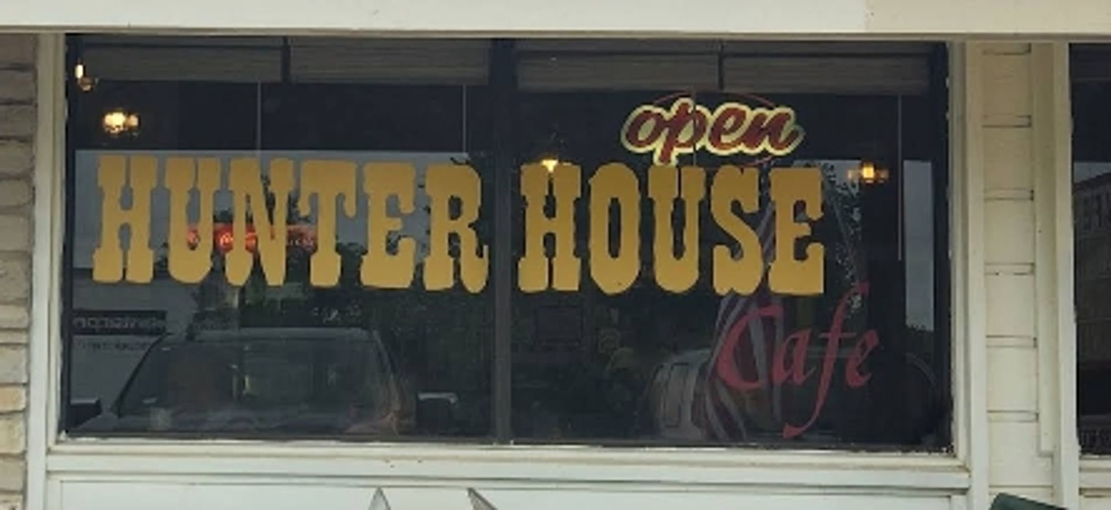 Hunter House Cafe in Ingram, TX