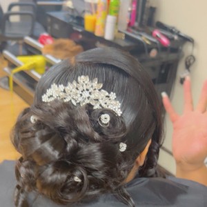 Above & Beyond Beauty Salon in Toledo, OH (5)