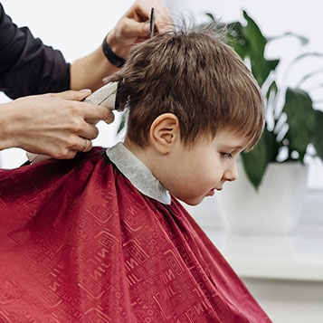 The Golden Crown Hair Salon in Bayonne, NJ (5)