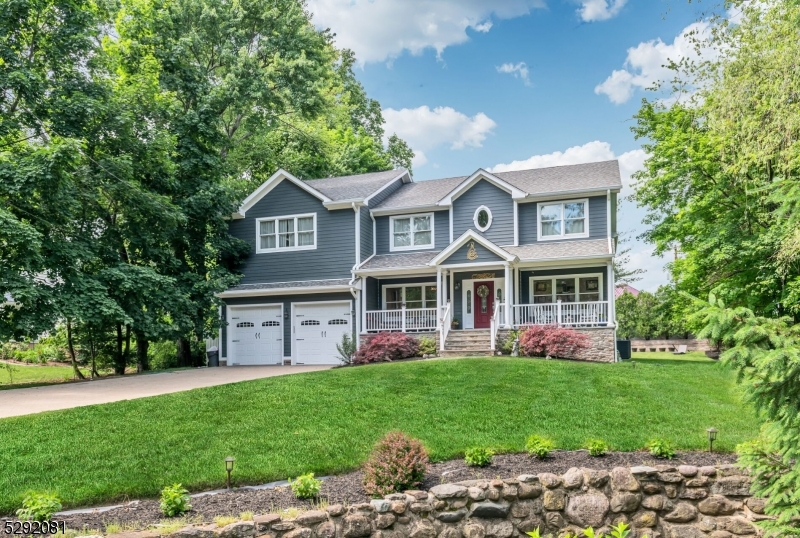 Maryanne Elsaesser- Real Estate Broker- Compass Re in Ridgewood, NJ (4)