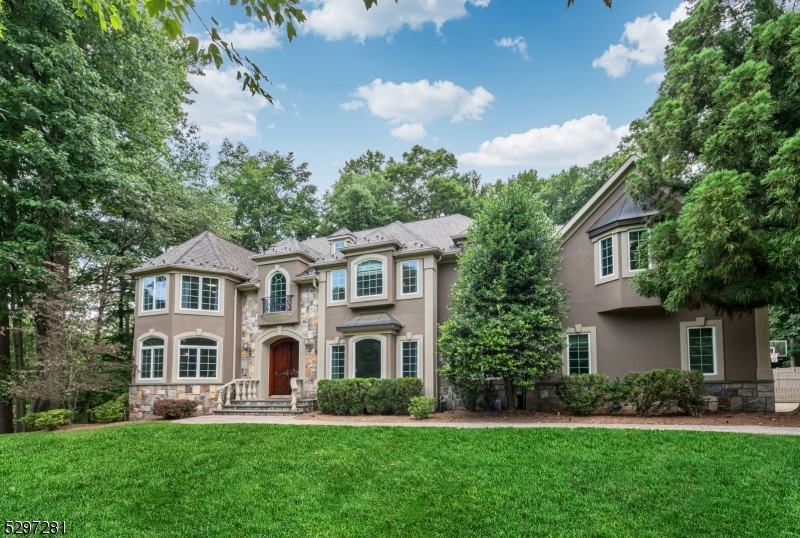 Maryanne Elsaesser- Real Estate Broker- Compass Re in Ridgewood, NJ (5)