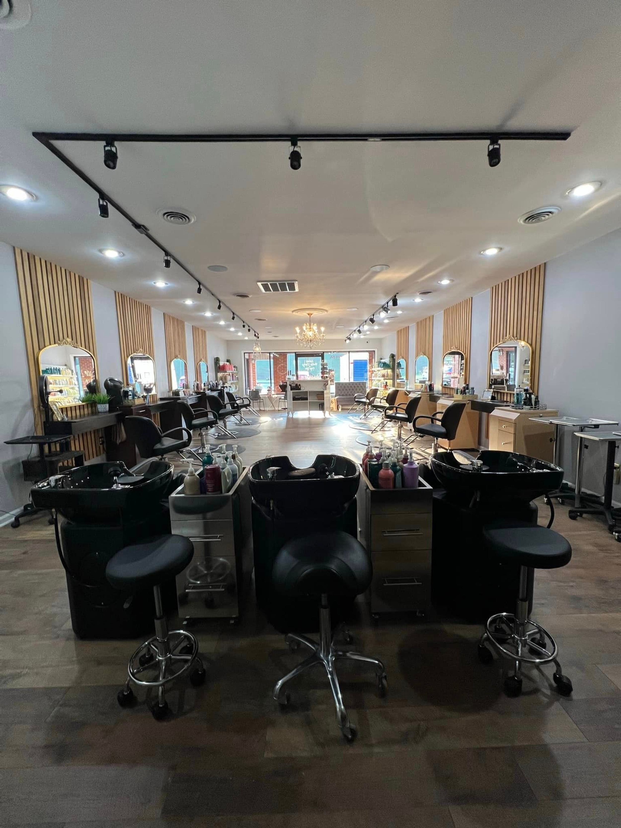 Salon Bella Dona in Johnson City, TN