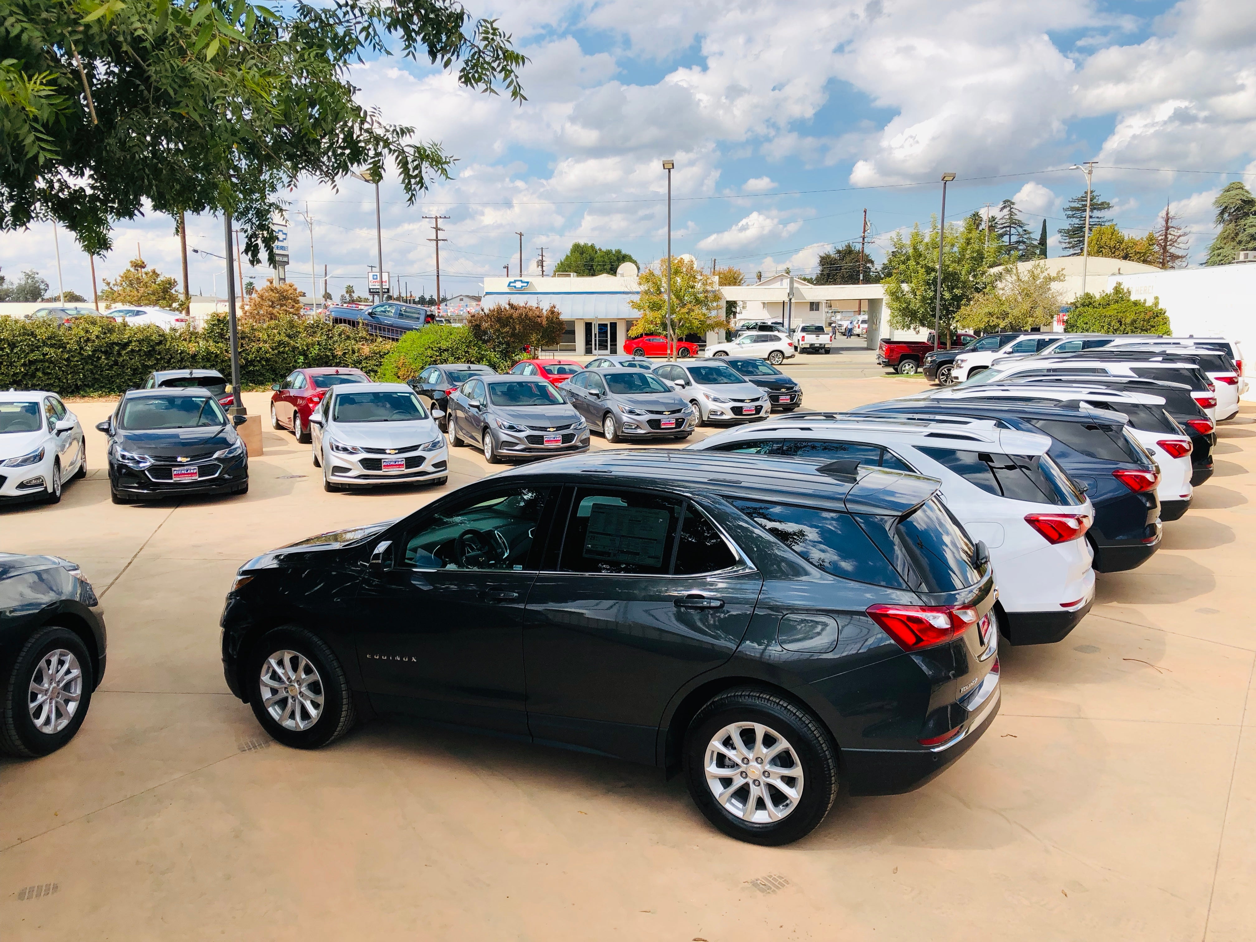 Richland Chevrolet in Shafter, CA (5)
