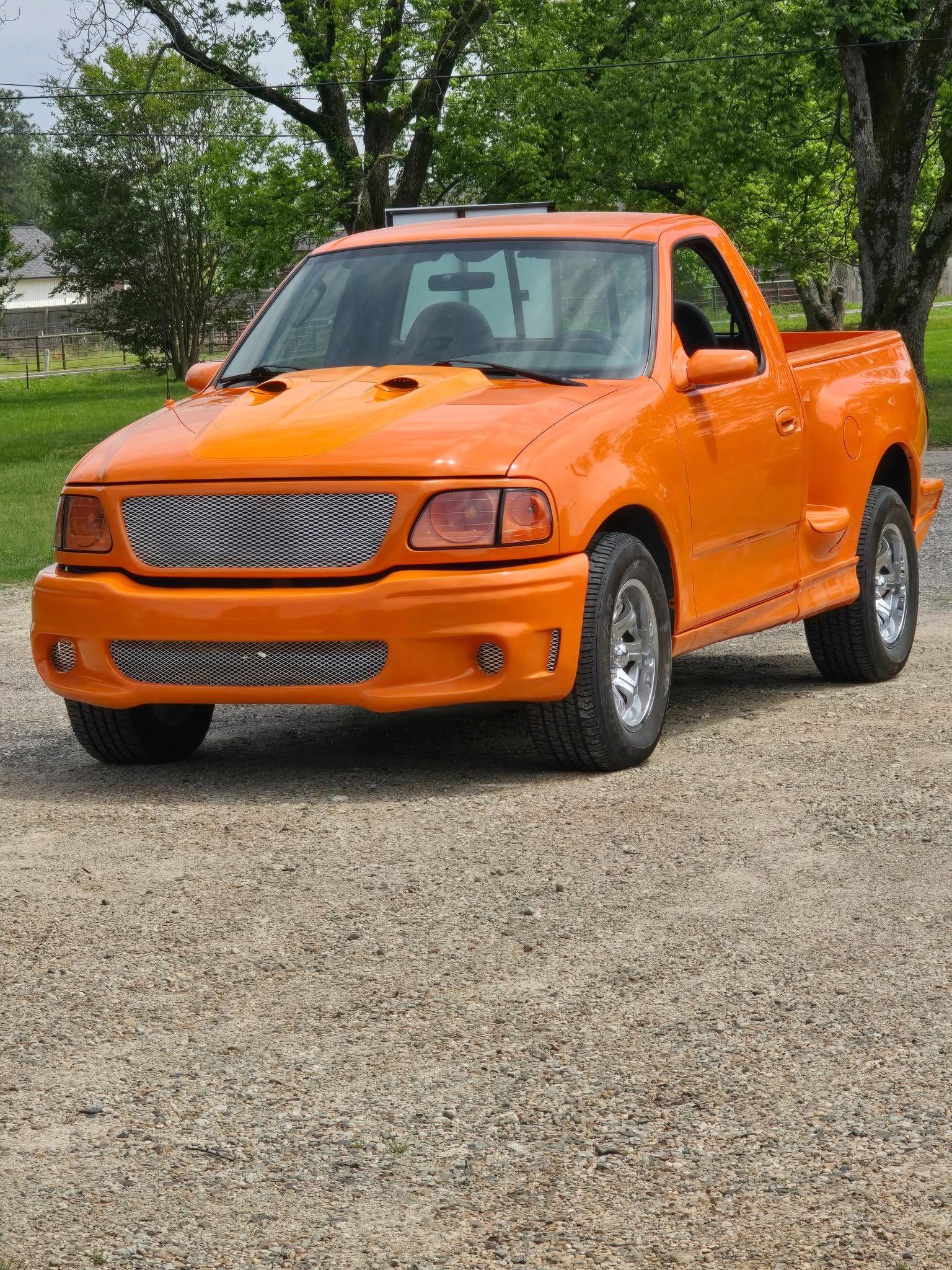 Smith Body Shop in Lindale, TX (2)