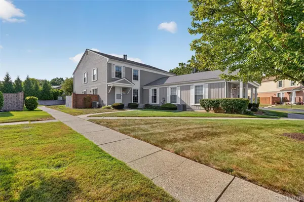 Maceri Home Group Real Estate in Chesterfield, MI (5)