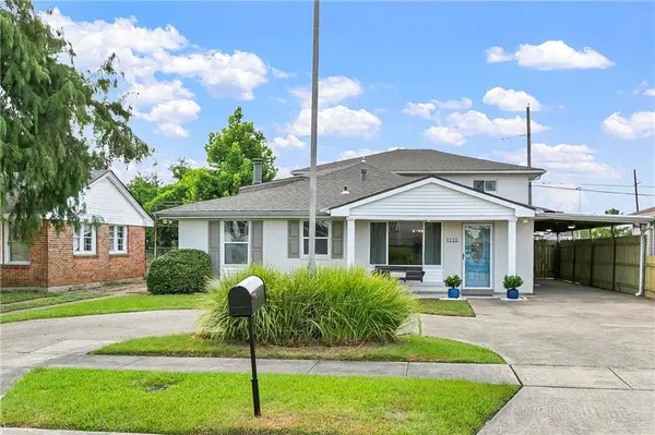 Mark Hingle "The Life Saving Agent" with LPT Realty in Meraux, LA (4)