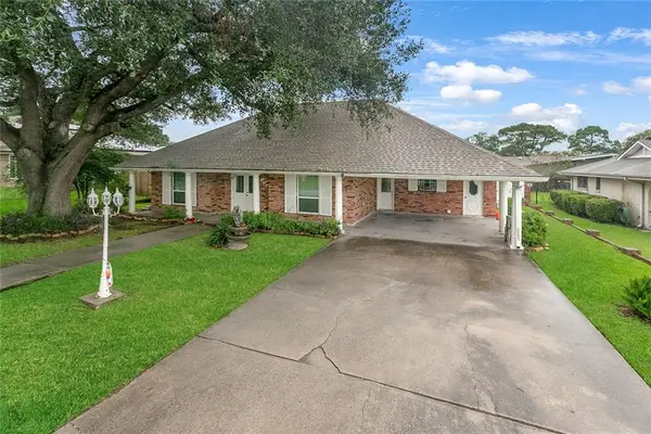 Mark Hingle "The Life Saving Agent" with LPT Realty in Meraux, LA (6)