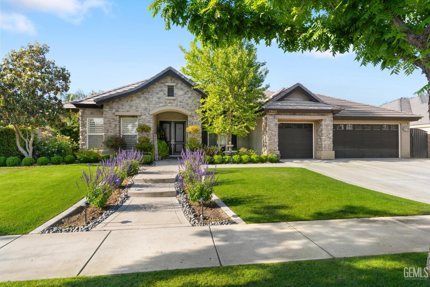 Pacific Shore Real Estate in Bakersfield, CA