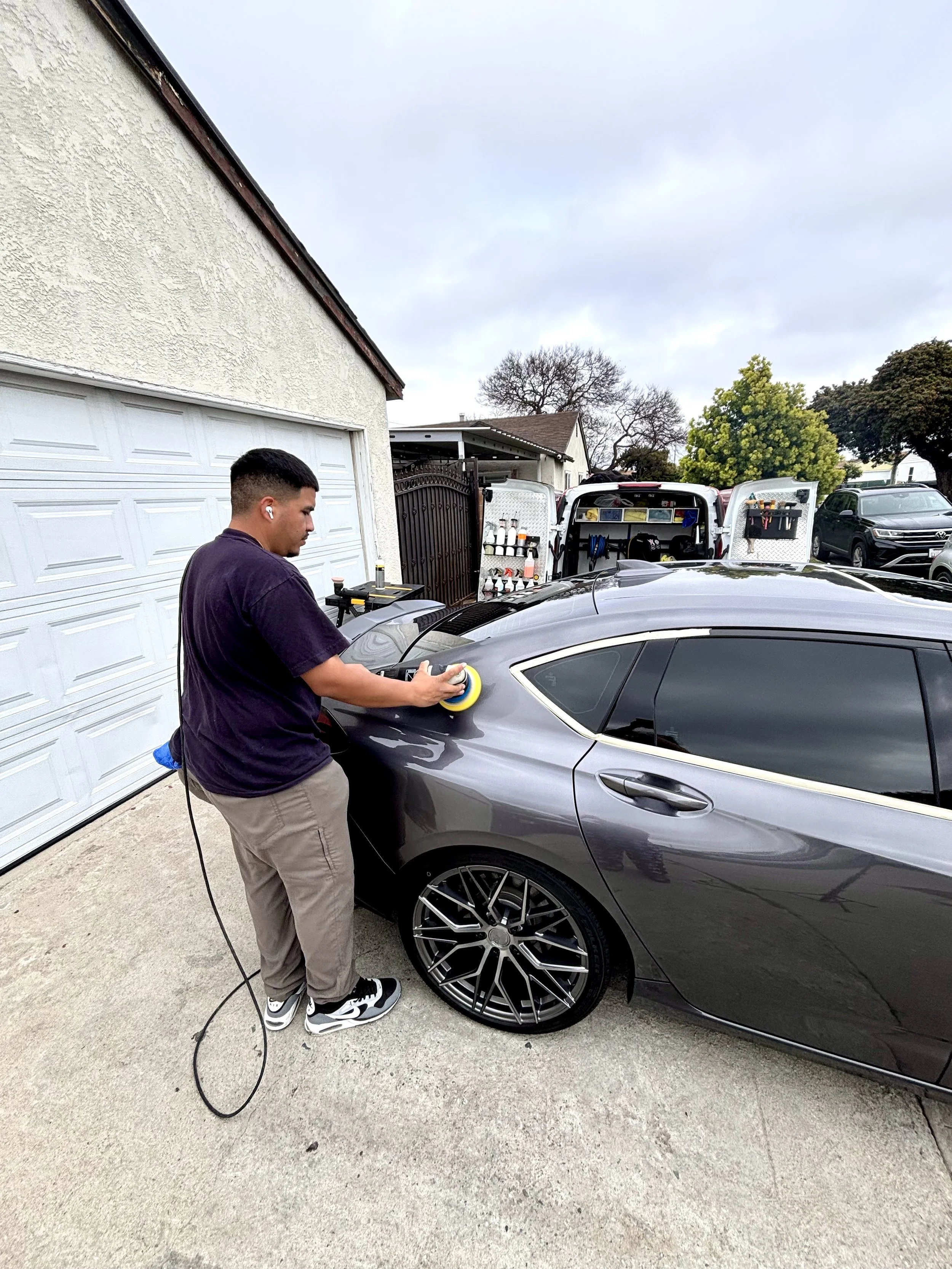 Hub City Details - Mobile Car Detailing in Compton, CA (2)