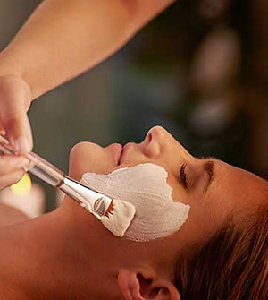 Gorgeous hair and beauty salon in Daly City, CA (3)