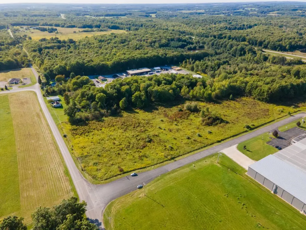 Bonner Realty LLC in Grove City, PA (4)