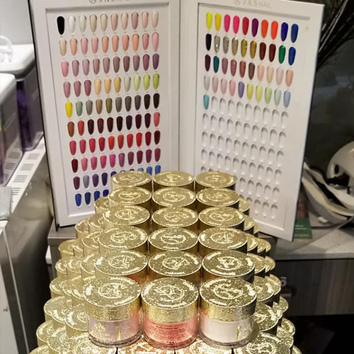 Lavish Nails in Powell, OH