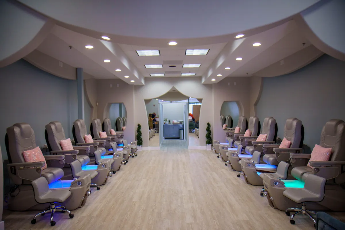 Di Milano Nail Salon - Redlands in Redlands, CA (5)