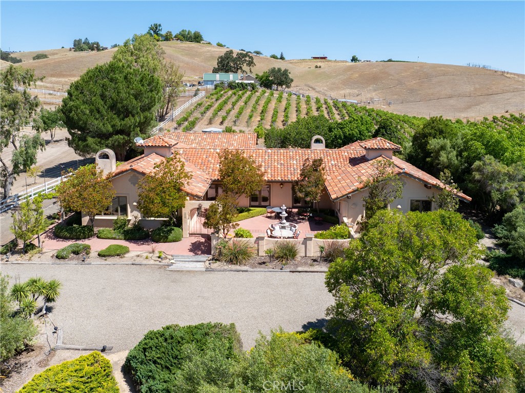 Home and Ranch Sotheby's International Realty in Templeton, CA (2)