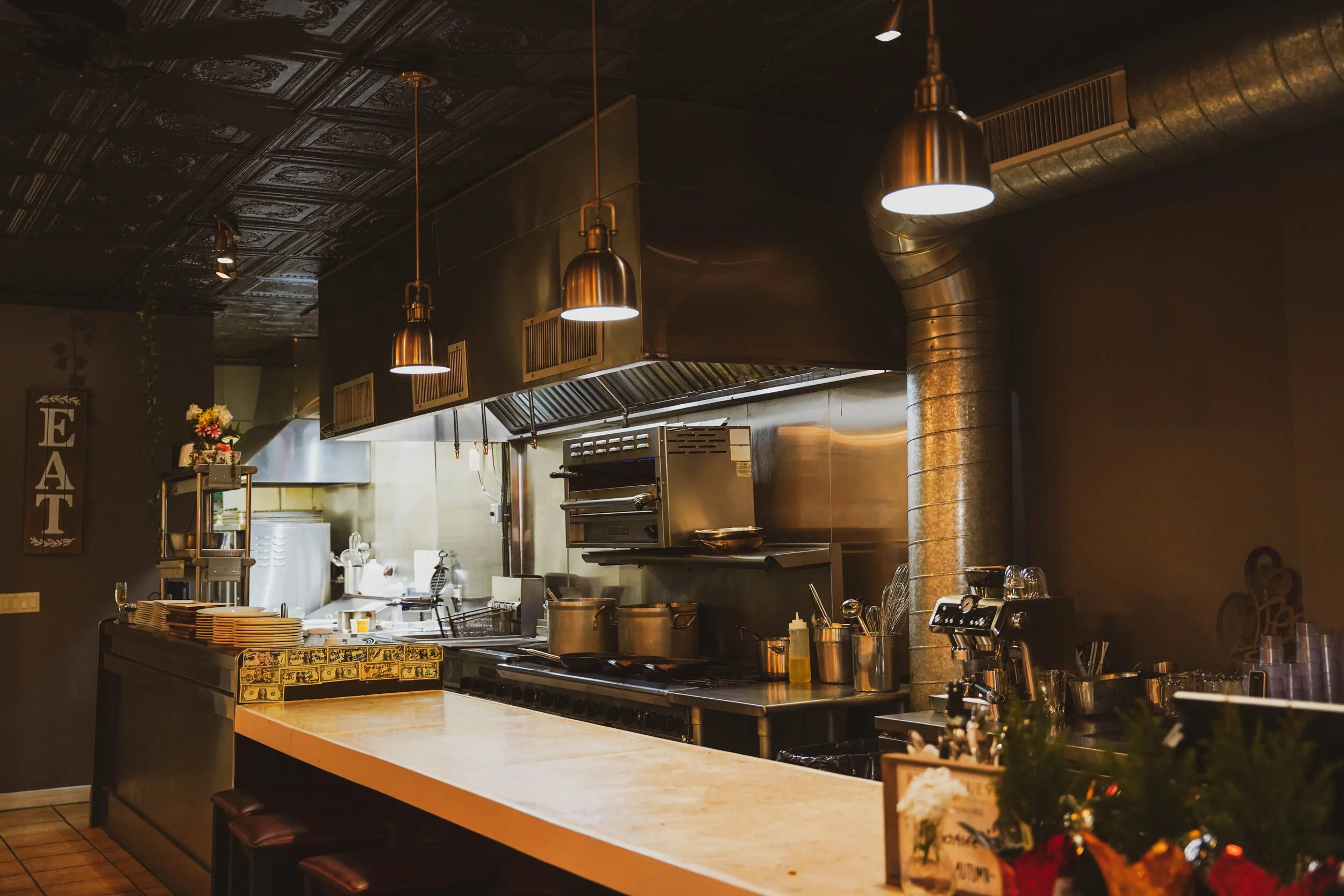 Summer and Autumn Brunch Cafe in Lodi, NJ