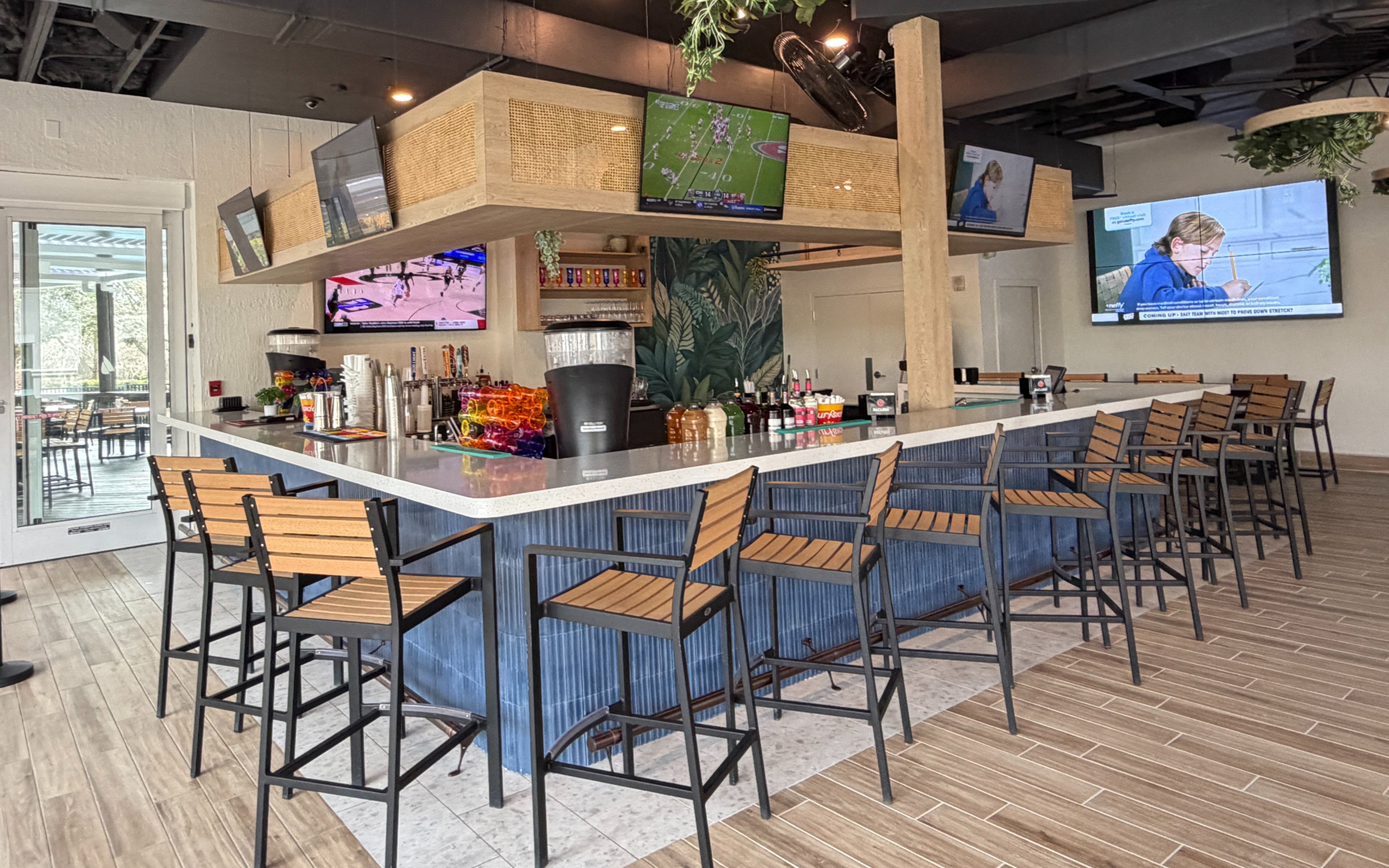 Tradewinds Bar & Grill in Kissimmee, FL (2)