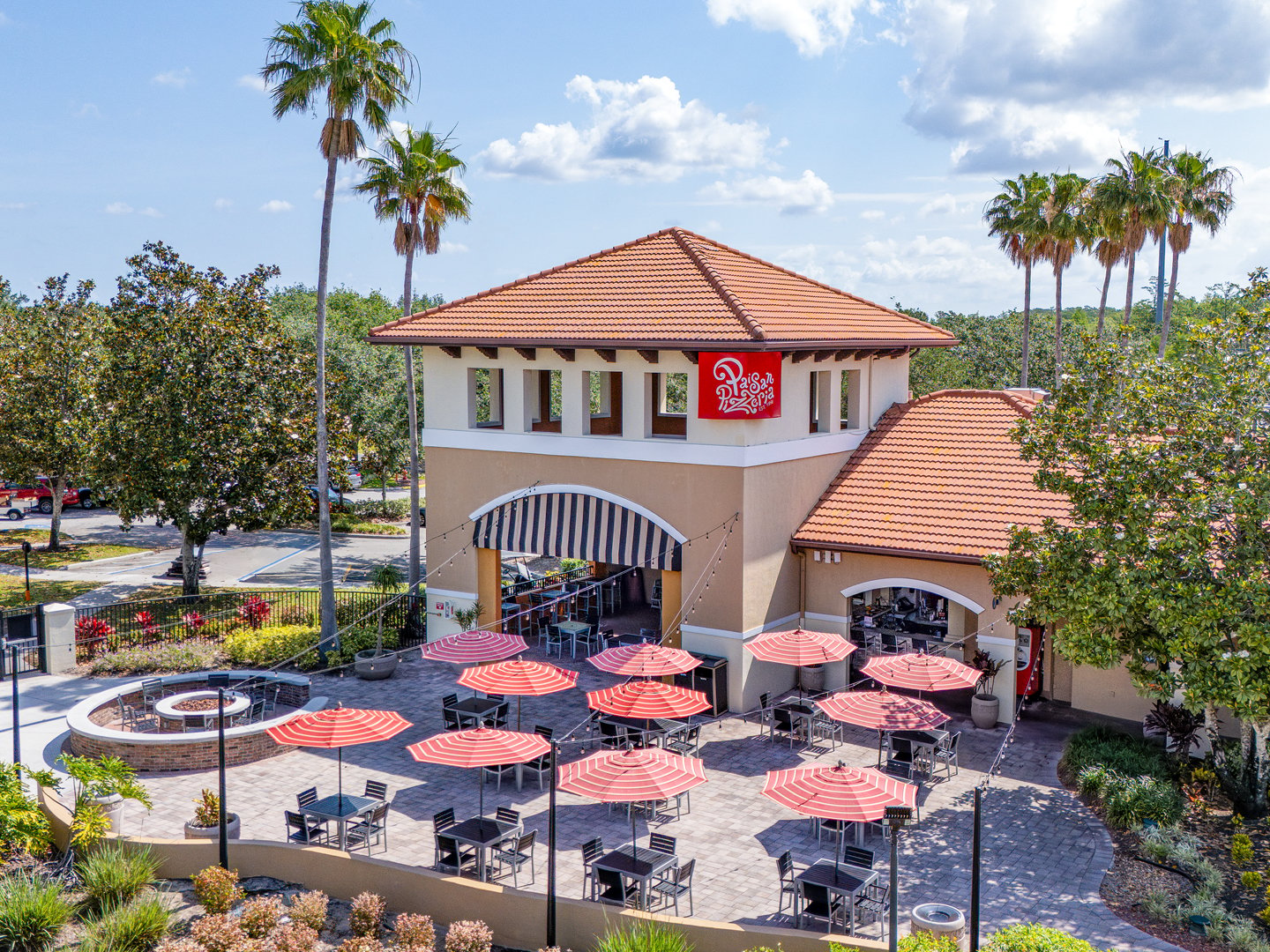 Tradewinds Bar & Grill in Kissimmee, FL (3)