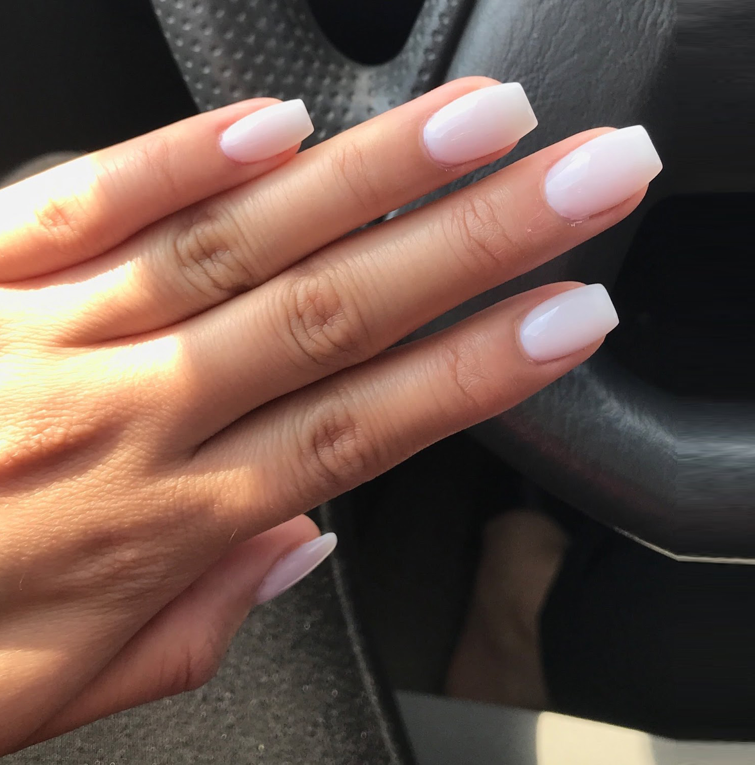 Royal Nail Spa in Glen Ellyn, IL