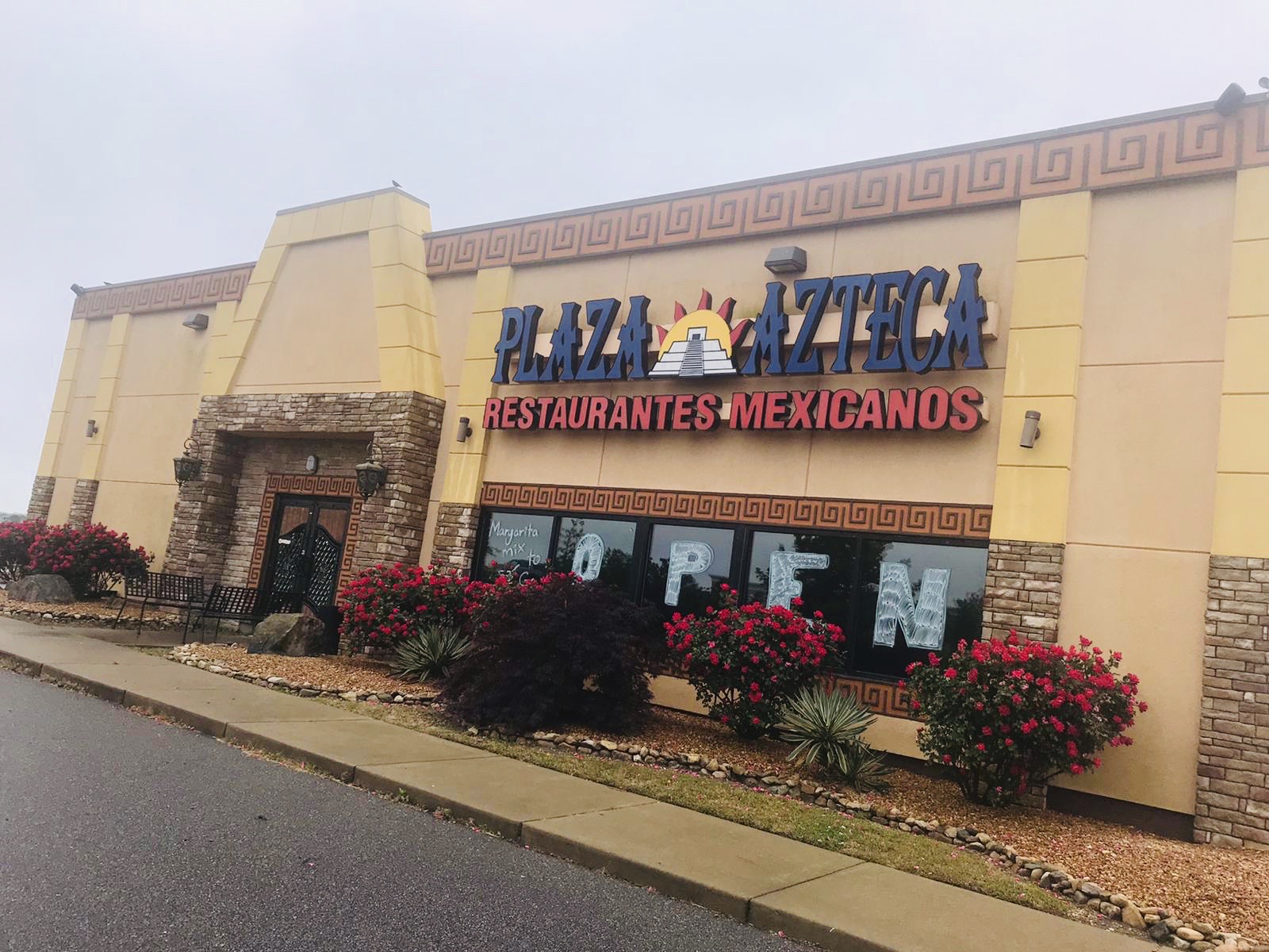 Plaza Azteca in Elizabeth City, NC (3)