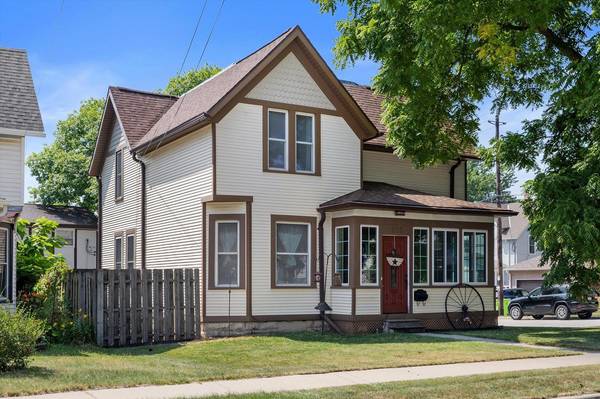 HomeWire Realty in Wauwatosa, WI (5)