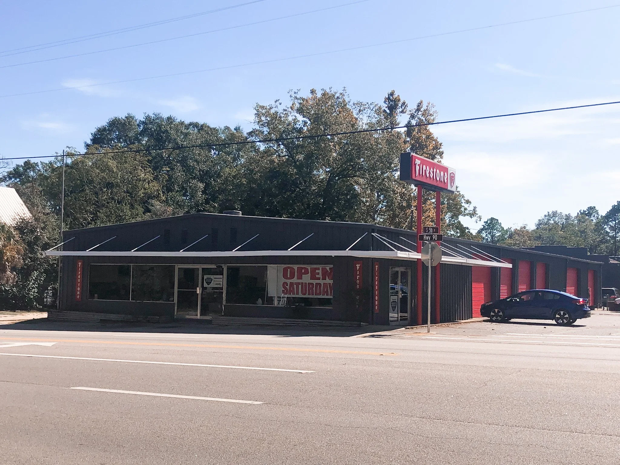 FIRESTONE SERVICE CENTER in Defuniak Springs, FL