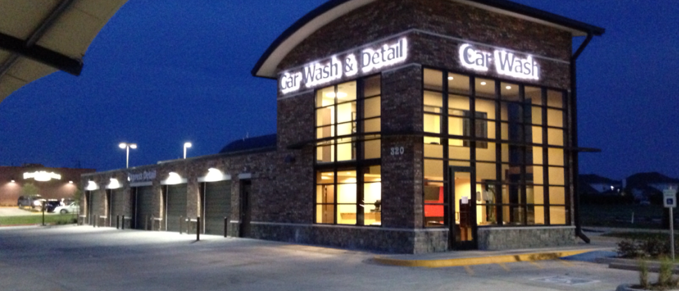iShine Express Car Wash & Detail Pearland Town Center in Pearland, TX (5)
