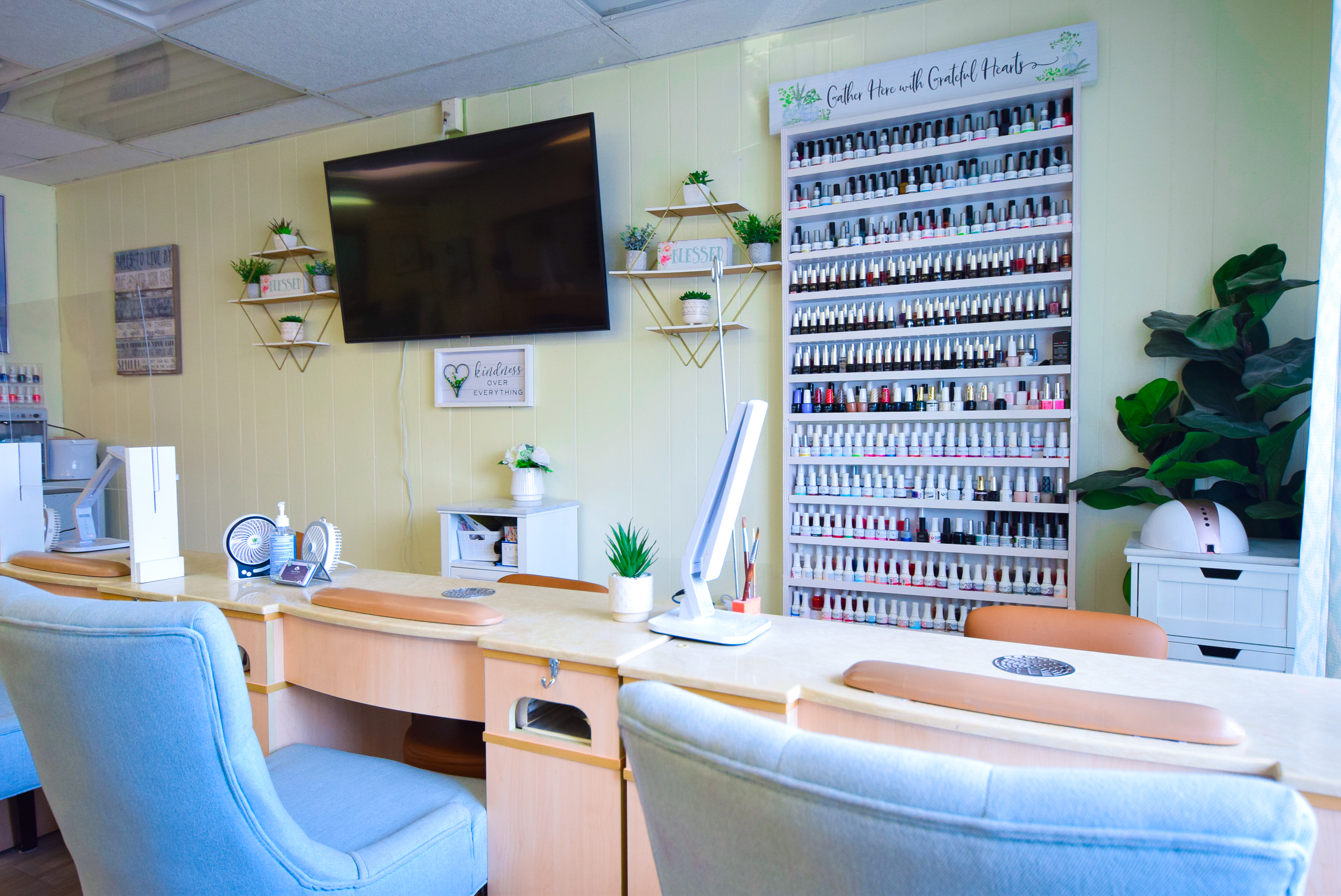 Hanna's Nails in West Chester, PA (2)