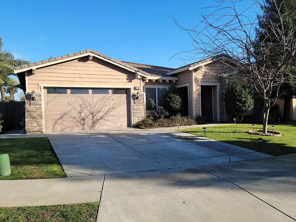Vivienne Tran - Realtor / Loan Officer at Cali Home Realty in Garden Grove, CA
